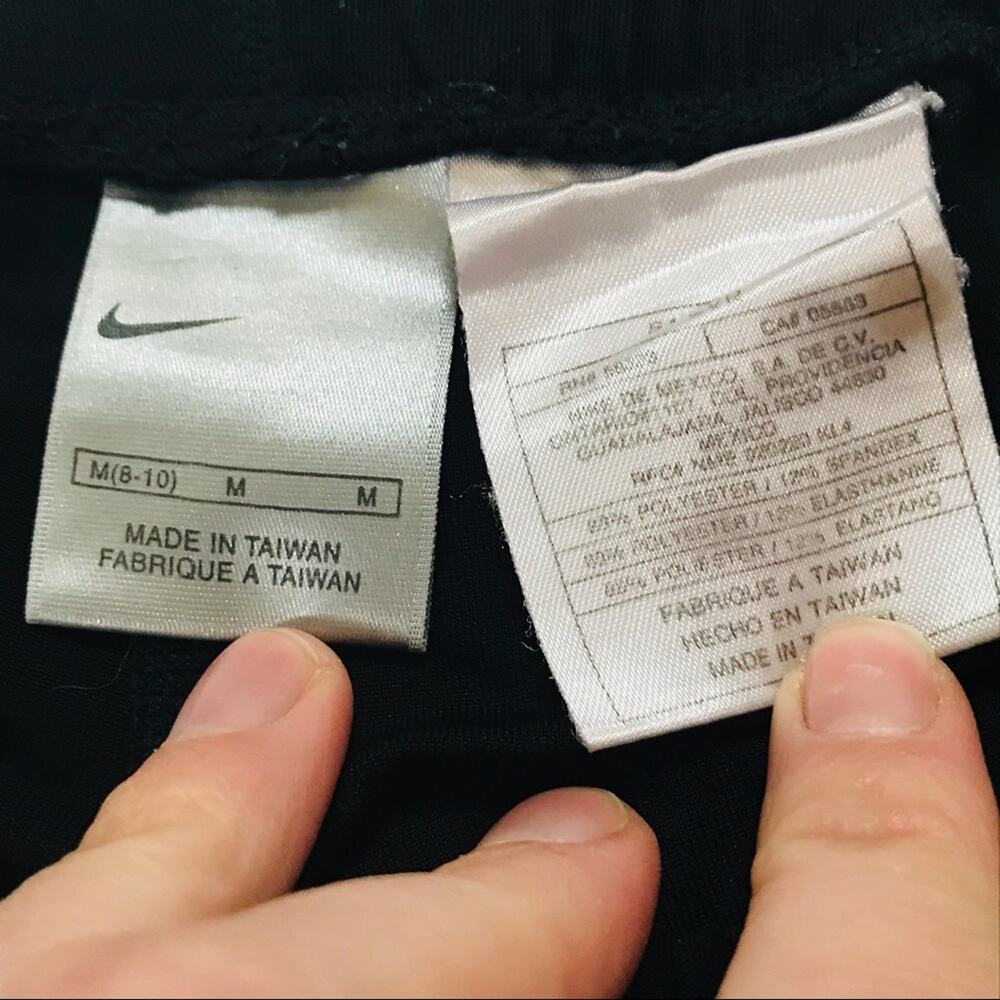 Nike Capris - Picture 3 of 3